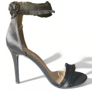 NEW Black fringe Heels